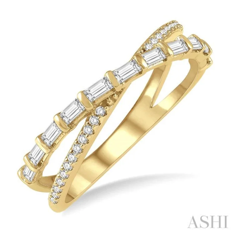 3/8 Ctw Wide Split Cross Over Baguette and Round Cut Diamond Fashion Ring in 14K Yellow Gold