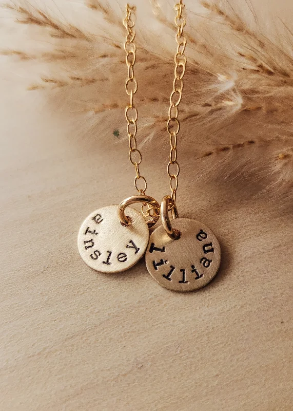 Dainty Round Name Necklace